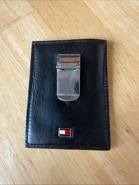 Tommy Hilfiger Black Leather Money Clip Card Holder with Flag Accent